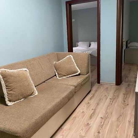 Itan'S Apartments Tiranë Luaran gambar