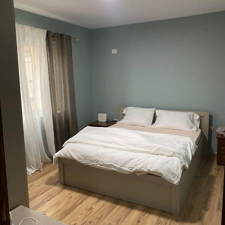Itan'S Apartments Tiranë Luaran gambar