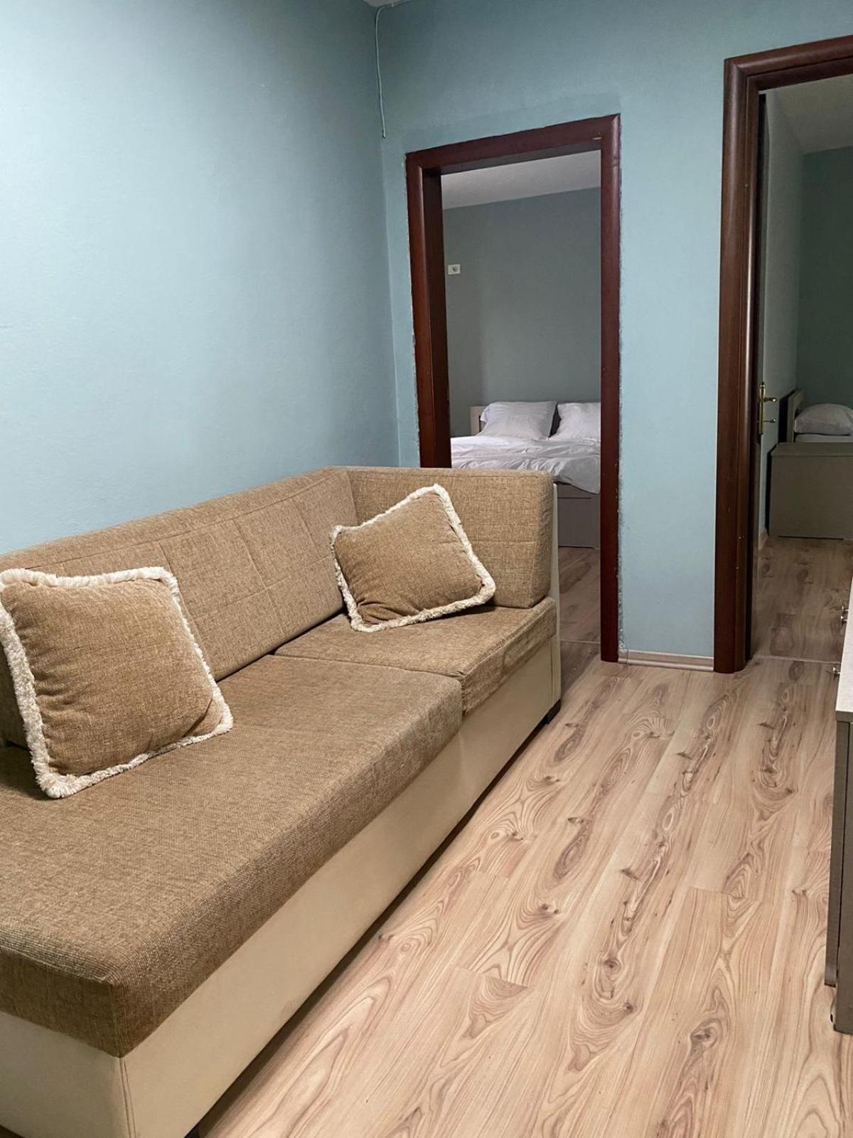 Itan'S Apartments Tiranë Luaran gambar